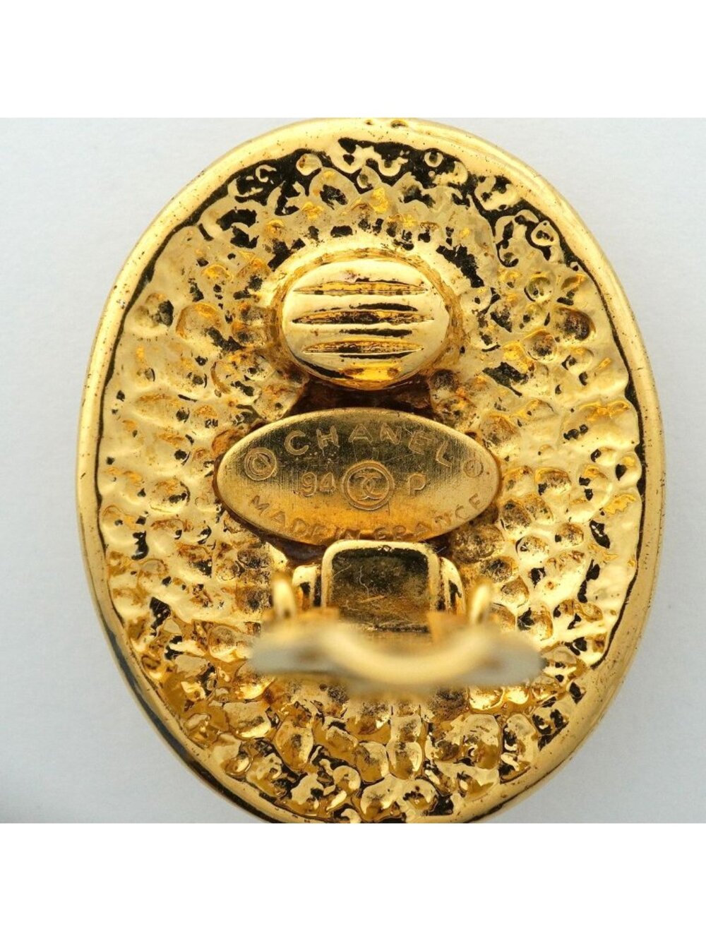 Chanel Earrings Vintage CC Logo Oval Gold Plated - Picture 4 of 9